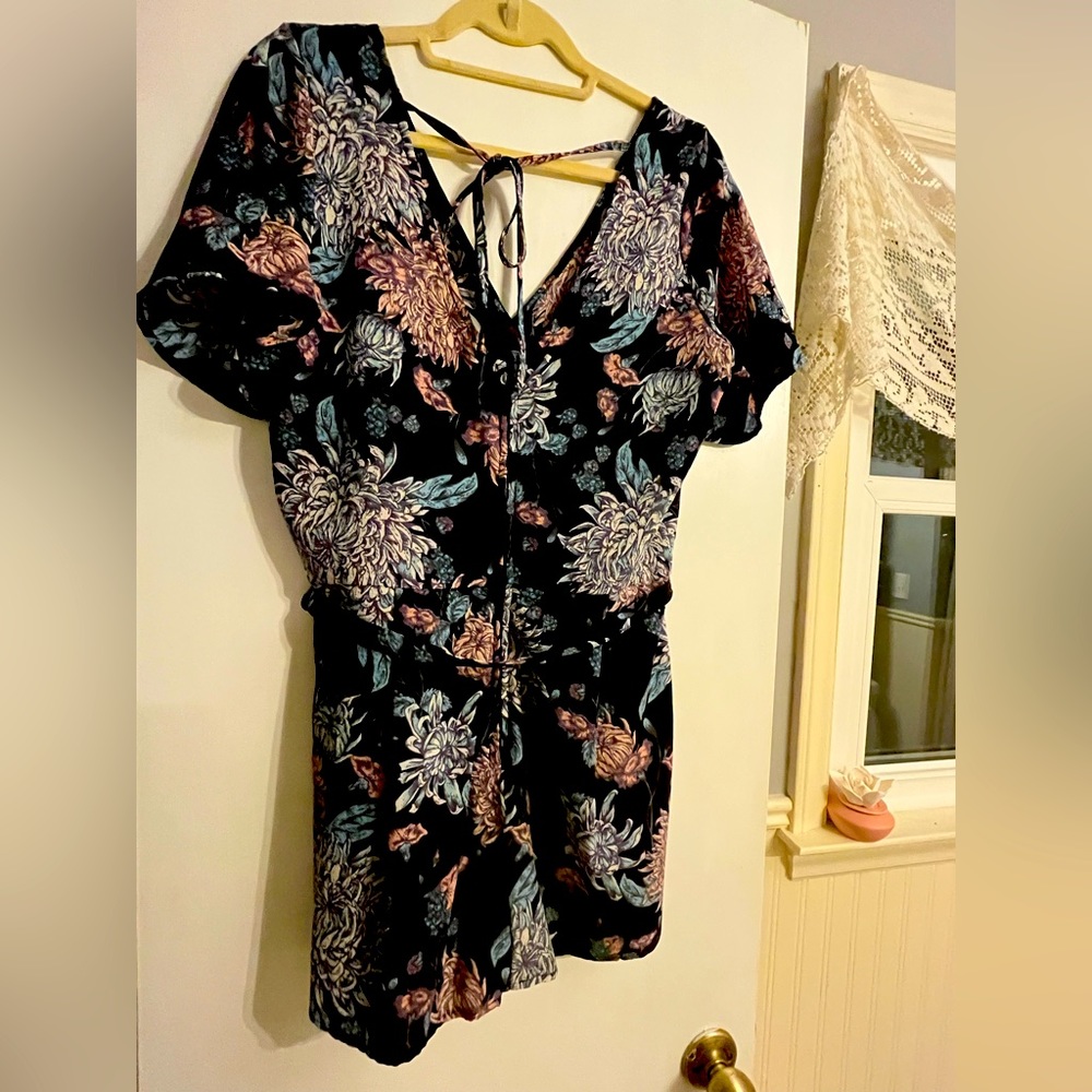 Black floral Romper